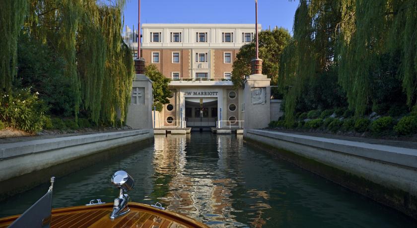 Un kids Club sur une île privée à Venise