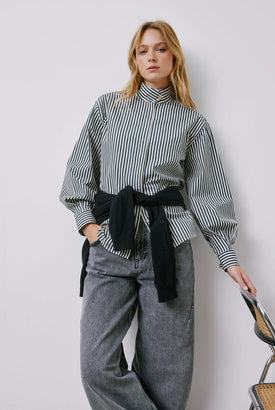 gid://shopify/MediaImage/66218714726775