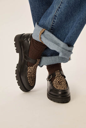 gid://shopify/MediaImage/66218779869559