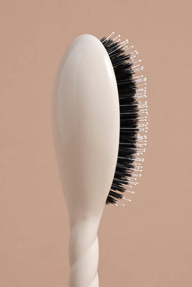 gid://shopify/MediaImage/67365031281015