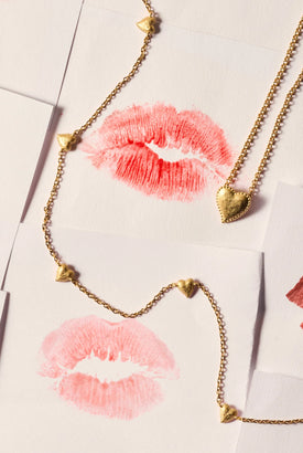 gid://shopify/MediaImage/68633158451575