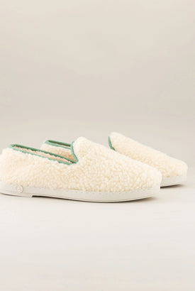 gid://shopify/MediaImage/67282582733175