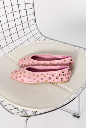 gid://shopify/MediaImage/64449485472119